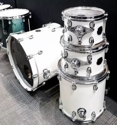 Mapex - Saturn Renew 4-Piece Shell Pack (20,10,12,14) - Satin White 2